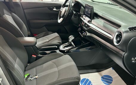 KIA Cerato IV, 2021 год, 2 242 000 рублей, 23 фотография