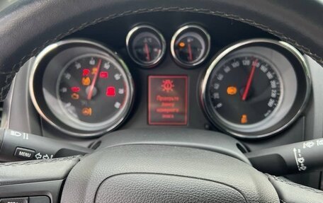 Opel Astra J, 2011 год, 670 000 рублей, 9 фотография