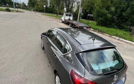 Opel Astra J, 2011 год, 670 000 рублей, 16 фотография
