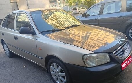 Hyundai Accent II, 2004 год, 260 000 рублей, 1 фотография