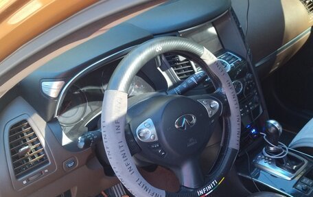 Infiniti FX II, 2009 год, 1 350 000 рублей, 14 фотография