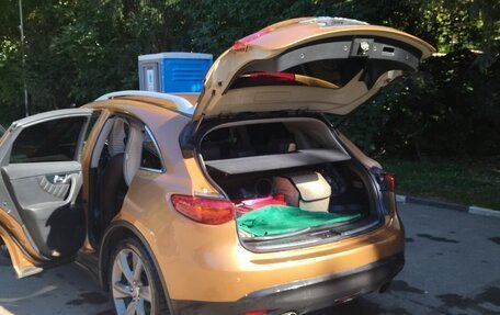 Infiniti FX II, 2009 год, 1 350 000 рублей, 16 фотография