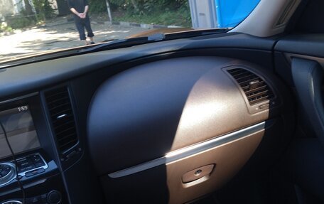 Infiniti FX II, 2009 год, 1 350 000 рублей, 13 фотография