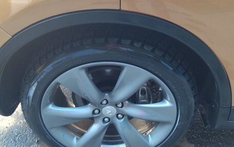 Infiniti FX II, 2009 год, 1 350 000 рублей, 23 фотография