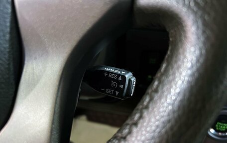 Toyota Land Cruiser Prado 150 рестайлинг 2, 2011 год, 2 349 000 рублей, 18 фотография