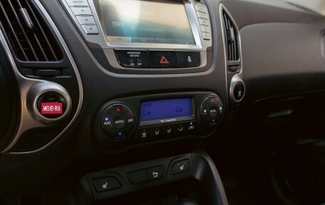 Hyundai ix35 I рестайлинг, 2013 год, 1 095 000 рублей, 15 фотография