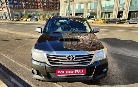 Toyota Hilux VII, 2013 год, 1 900 000 рублей, 6 фотография