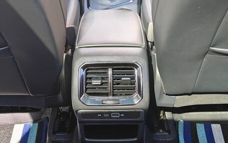 Volkswagen Tharu, 2022 год, 1 915 000 рублей, 12 фотография