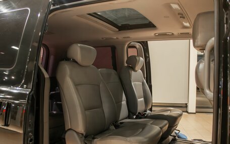 Hyundai Grand Starex Grand Starex I рестайлинг 2, 2014 год, 1 895 000 рублей, 20 фотография