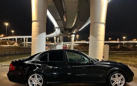 Mercedes-Benz E-Класс, 2007 год, 750 000 рублей, 2 фотография