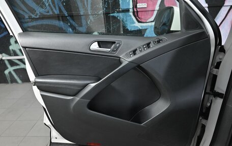 Volkswagen Tiguan I, 2015 год, 1 155 000 рублей, 6 фотография