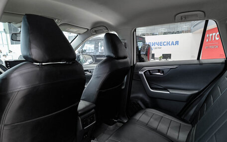 Toyota RAV4, 2020 год, 2 799 000 рублей, 12 фотография