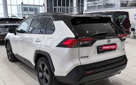 Toyota RAV4, 2020 год, 2 799 000 рублей, 7 фотография