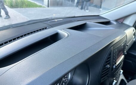 Mercedes-Benz Vito, 2016 год, 3 099 000 рублей, 22 фотография