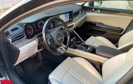 KIA K5, 2021 год, 2 350 000 рублей, 13 фотография