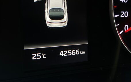 KIA K5, 2021 год, 2 350 000 рублей, 30 фотография