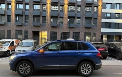 Volkswagen Tiguan II, 2021 год, 3 000 000 рублей, 1 фотография
