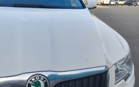 Skoda Superb III рестайлинг, 2011 год, 730 000 рублей, 11 фотография