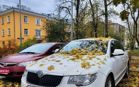 Skoda Superb III рестайлинг, 2011 год, 730 000 рублей, 9 фотография
