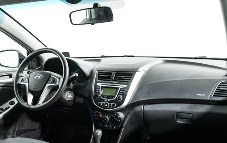 Hyundai Solaris II рестайлинг, 2013 год, 727 989 рублей, 9 фотография
