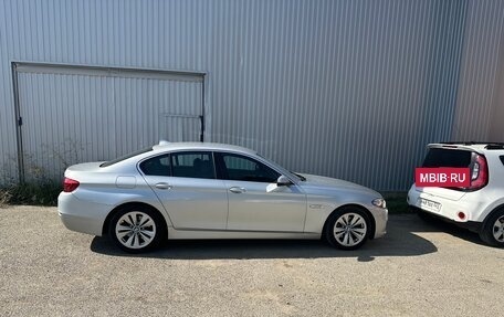 BMW 5 серия, 2013 год, 1 850 000 рублей, 3 фотография