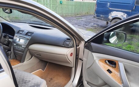 Toyota Camry, 2006 год, 1 000 000 рублей, 4 фотография