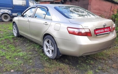 Toyota Camry, 2006 год, 1 000 000 рублей, 2 фотография