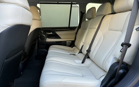 Lexus LX III, 2015 год, 5 800 000 рублей, 11 фотография