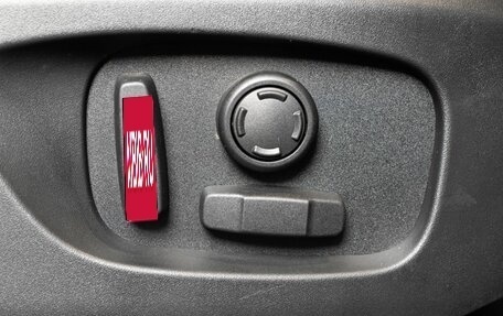 Land Rover Discovery Sport I рестайлинг, 2018 год, 2 380 000 рублей, 15 фотография