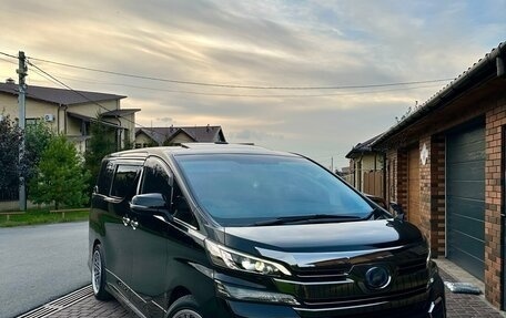 Toyota Vellfire II, 2017 год, 3 650 000 рублей, 1 фотография