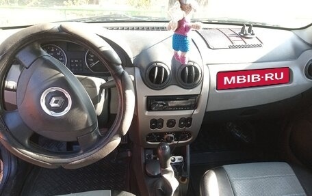 Renault Logan I, 2010 год, 400 000 рублей, 1 фотография