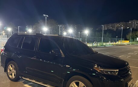Toyota Highlander III, 2013 год, 2 000 000 рублей, 5 фотография