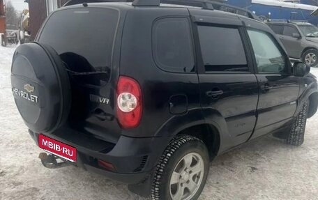 Chevrolet Niva I рестайлинг, 2011 год, 600 000 рублей, 7 фотография