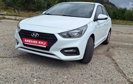 Hyundai Solaris II рестайлинг, 2018 год, 1 150 000 рублей, 2 фотография