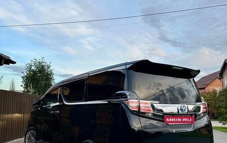 Toyota Vellfire II, 2017 год, 3 650 000 рублей, 5 фотография