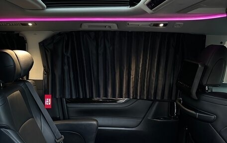 Toyota Vellfire II, 2017 год, 3 650 000 рублей, 16 фотография