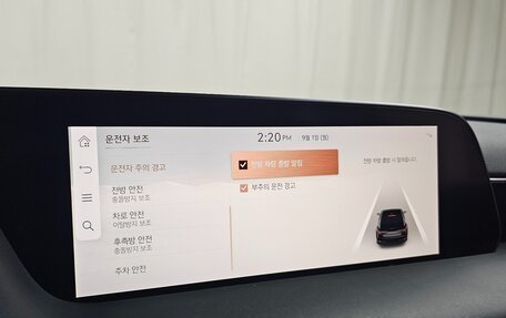 Genesis G90, 2022 год, 9 269 152 рублей, 16 фотография