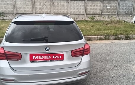 BMW 3 серия, 2017 год, 1 800 000 рублей, 2 фотография