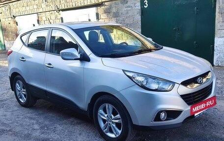 Hyundai ix35 I рестайлинг, 2012 год, 1 130 000 рублей, 2 фотография