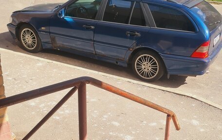 Mercedes-Benz C-Класс, 1998 год, 175 000 рублей, 4 фотография