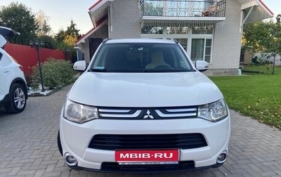 Mitsubishi Outlander III рестайлинг 3, 2012 год, 1 150 000 рублей, 1 фотография