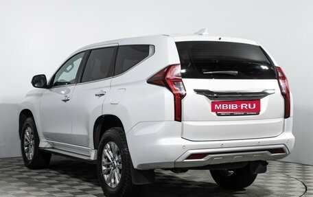 Mitsubishi Pajero Sport III рестайлинг, 2020 год, 3 749 700 рублей, 7 фотография