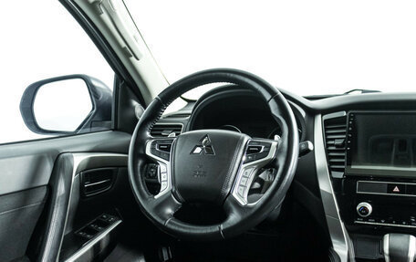 Mitsubishi Pajero Sport III рестайлинг, 2020 год, 3 749 700 рублей, 21 фотография
