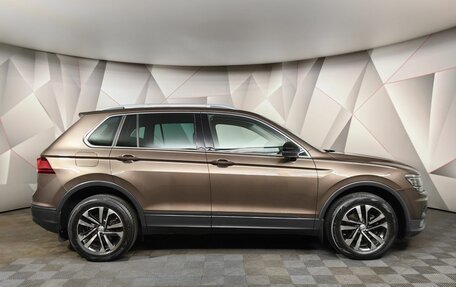 Volkswagen Tiguan II, 2020 год, 1 929 000 рублей, 6 фотография