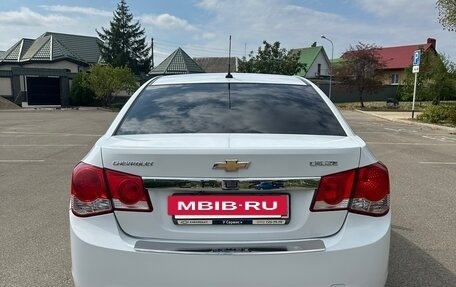 Chevrolet Cruze II, 2013 год, 820 000 рублей, 3 фотография