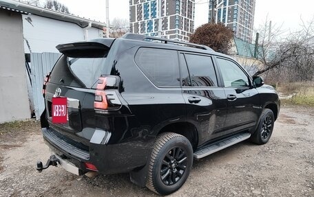 Toyota Land Cruiser Prado 150 рестайлинг 2, 2021 год, 5 800 000 рублей, 17 фотография