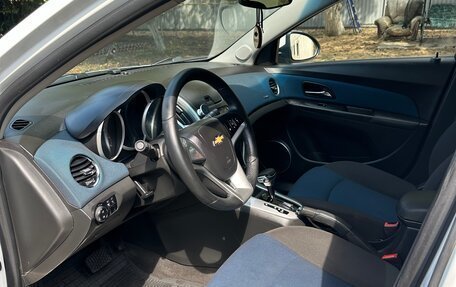 Chevrolet Cruze II, 2013 год, 820 000 рублей, 17 фотография