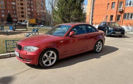BMW 1 серия, 2008 год, 1 650 000 рублей, 3 фотография
