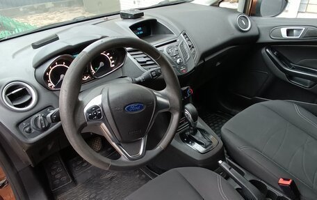 Ford Fiesta, 2016 год, 850 000 рублей, 6 фотография