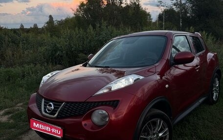 Nissan Juke II, 2011 год, 950 000 рублей, 1 фотография